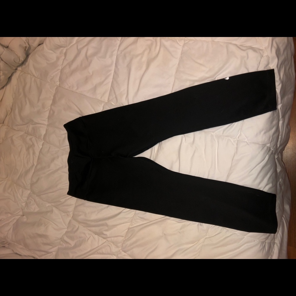 black leggings been worn once